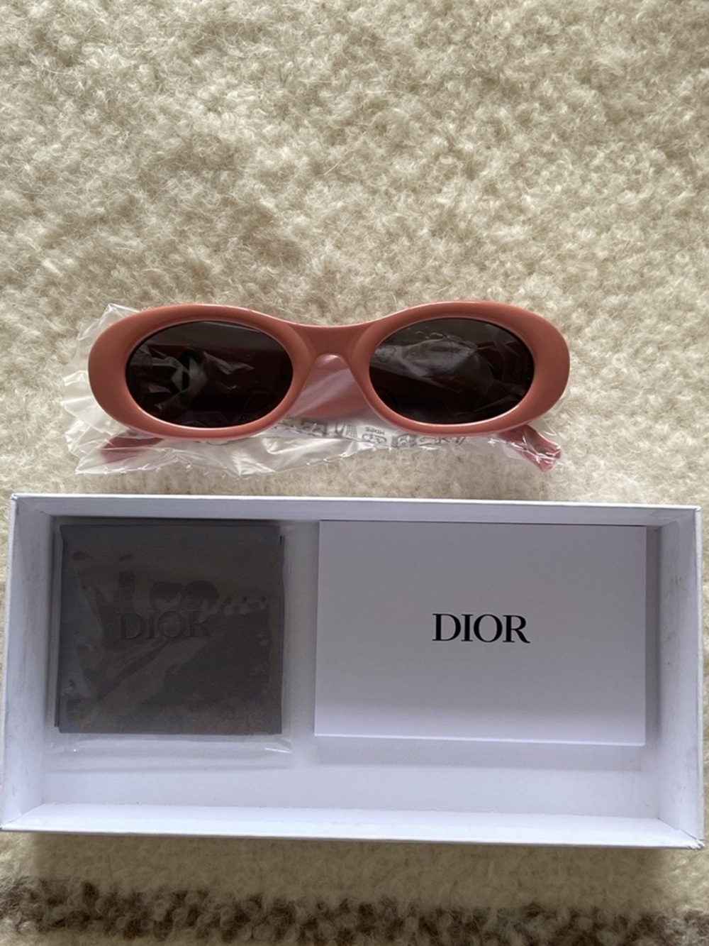 Dior x Cactus Jack CD Diamond R1I
Sunglasses 'Pink'